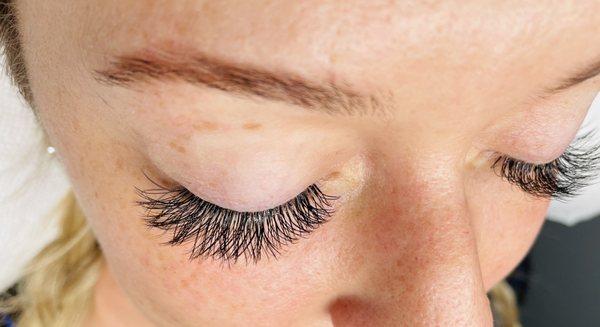 Hybrid lashes