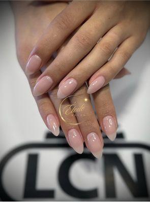 LCN's hard gel Overlay