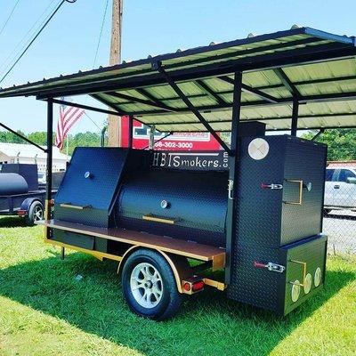 Southern Comfort Reverse flow smoker. Custom paint and a roof is no problem.