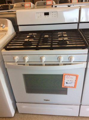 5.8 Cu. Ft. Freestanding Gas Range with EZ-2-Lift Hinged Grates
$620