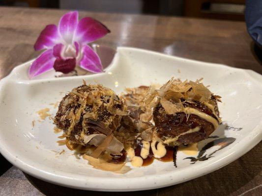 Takoyaki (Octopus pancake in cake pop form)