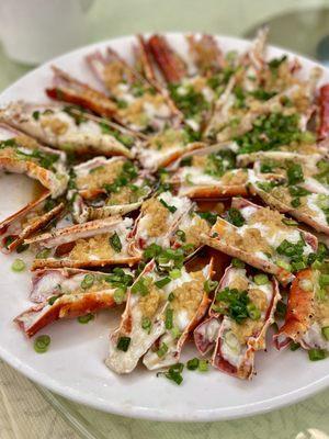 crab legs with garlic