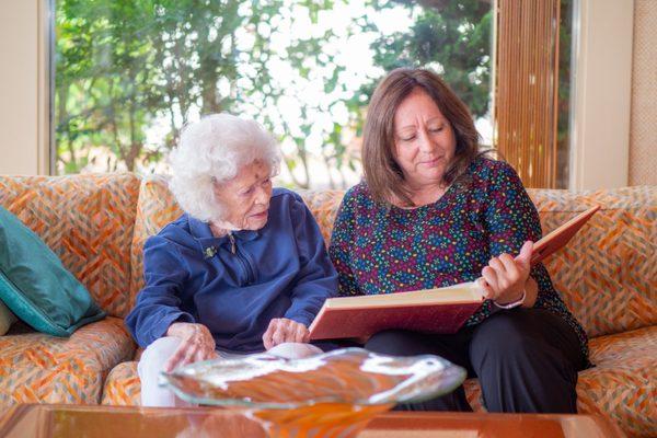 We offer comfort, connection and reliable guidance for seniors to age safely at home