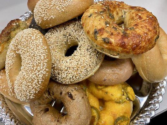 Great selection of yummy bagels