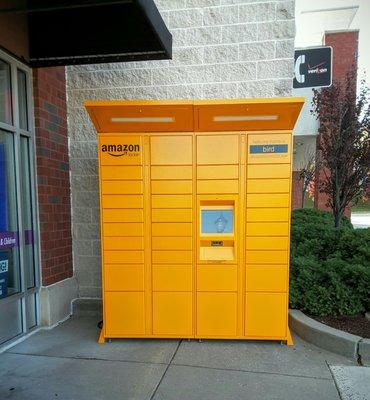 Now has Amazon Locker "Bird."