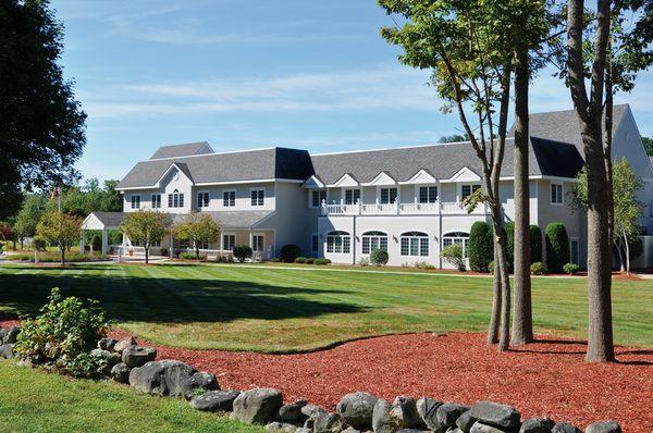 Whittier Health Network Masconomet Healthcare Center Skilled Nursing Facility Topsfield MA Massachusetts