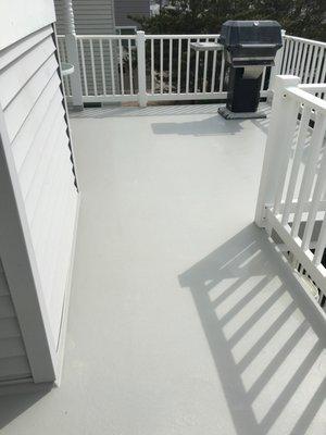 We can make your fiberglass decks look new for less $$$$