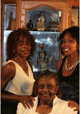 Three Generations of Beautiful Women Special Precious Priceless Picture  Thank You  Onelove