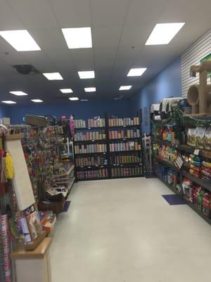 Paw Planet of Northbridge -- 1167 Providence Road / Route 122A, Northbridge          Interior