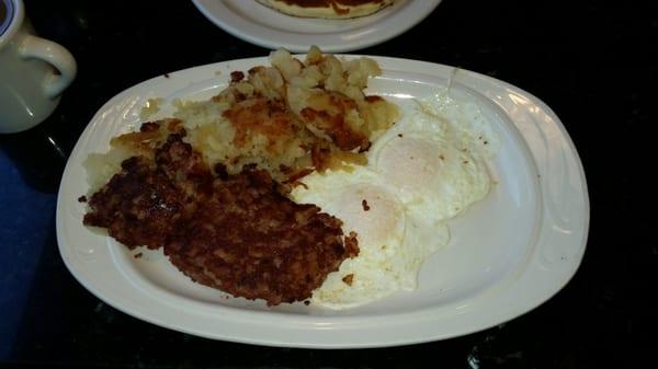 Cornbeef hash and eggs yummy