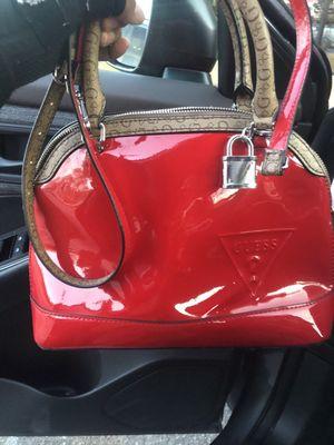 Tito is excellent,my bag looks like a brand new bag, leather restoration purse restoration excellent, thank you.