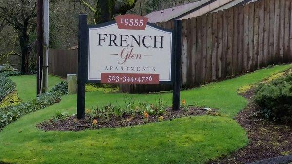 French Glen Apartments