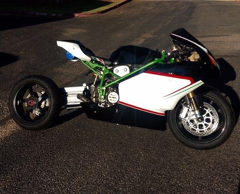 Custom built Ducati 999R. Single sided stretched swing arm, titanium rods, titanium valves, nitrous, air shifter, and much much more.