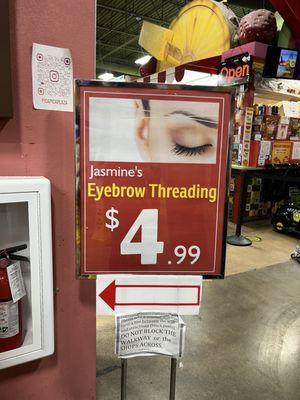 Jasmine's Eyebrow Threading