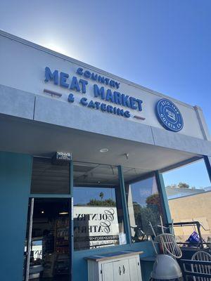 Outside of Country Meat Market & Catering