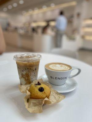 Vanilla Latte and Bluberry Muffin