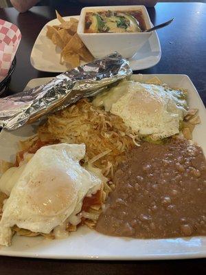 Chilaquiles Divorciados