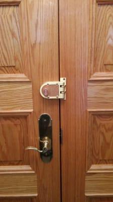 Installed lock by Mido