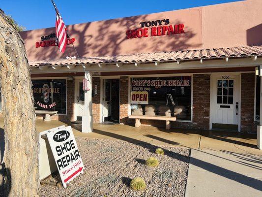 Exterior of Tony's Shoe Repair