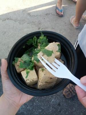 Spicy boiled stinky tofu