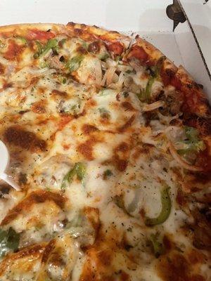 Sausage, pepperoni, green peppers, mushrooms pizza!