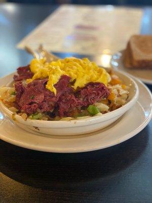 Corn beef scramble