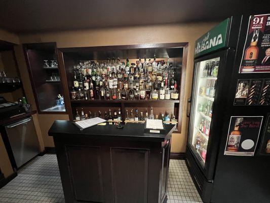 Bar