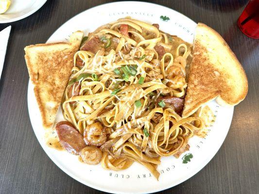 Bayou Cajun Pasta Alfredo with Toast