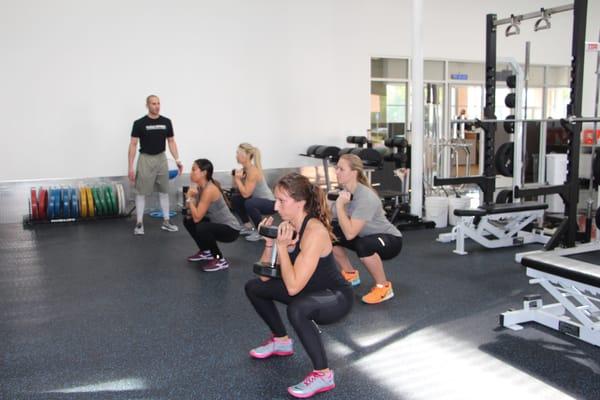 Group athlete strength training