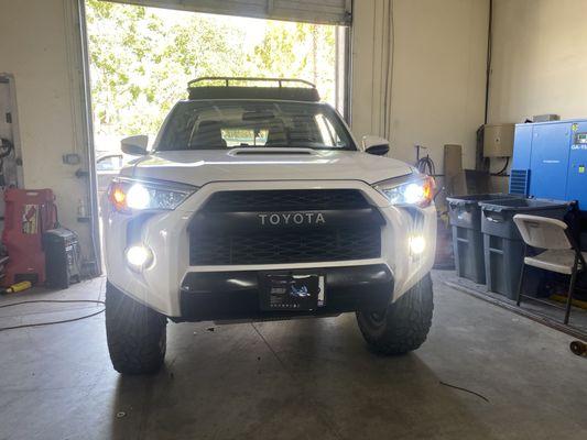 2015 Toyoya 4runner installed 8k HID low beam headlights and 6k Vision8 LED Fog Lights at Xtreme HID 408-271-0118