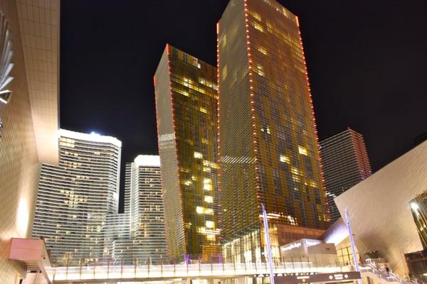 Veer Towers Las Vegas High Rise Condos lasvegashighrisecondoliving.com