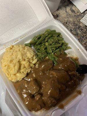 Beef tips with rice, Mac & cheese & green beans