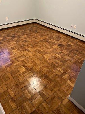 Long Island Hardwood Floor Sanding & Refinishing