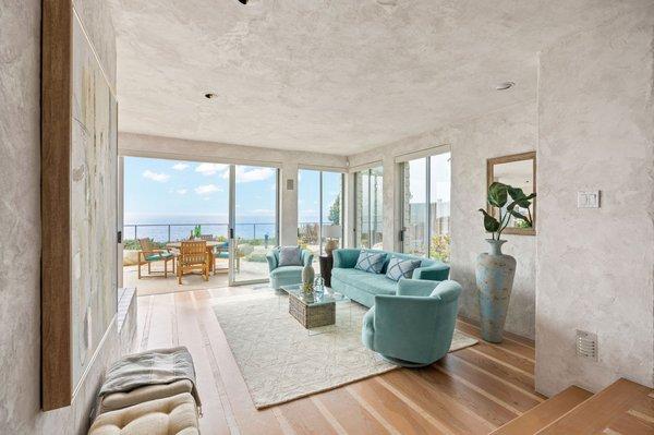 My recent beach front listing in Santa Cruz.