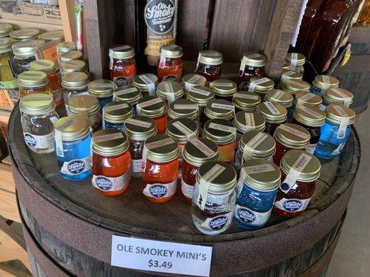 Would make for awesome party favors!! #OldSmokeyMoonshine