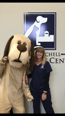 Sharon with the Pet Supplies Plus Mascot