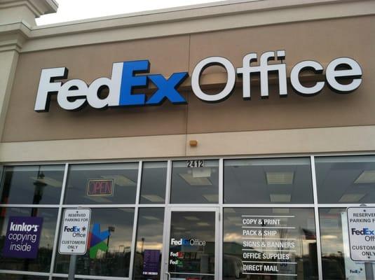 FedEx Office Print & Ship Center