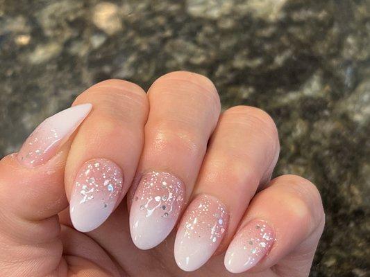 Pink & White Ombré with Glitters - Full-Set. Artwork done by Stacy! Elegant & Sexy Acrylics.