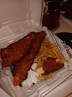 The chicken strips tasted like they were over cooked in old grease