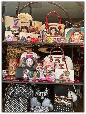 Frida Kahlo design: bags, purses and wallets.