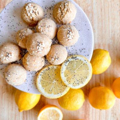 Vegan coconut lemon cookies