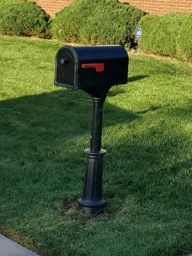 Cody replaced a mailbox for one of our customer's clients.  Cody made his schedule work so he could get this completed quickly.