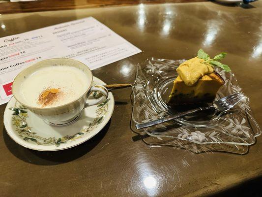 Vienna coffee and Japanese pumpkin pudding