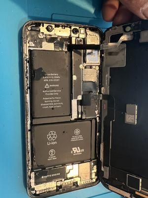 Water damage IPhone XS Repair!!!