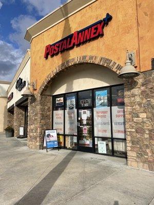 Postal Annex on Benton