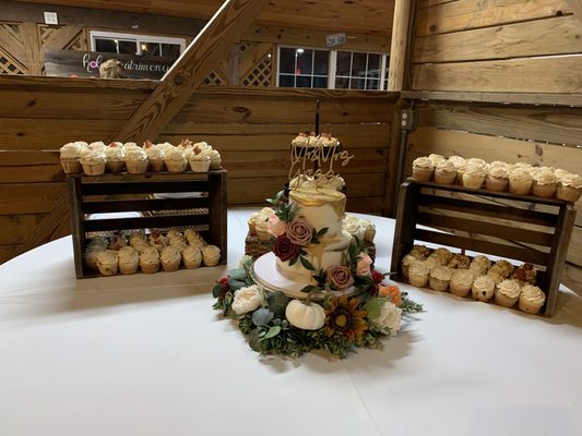 Fall Wedding Cake & Cupcakes made as if they were for royalty.