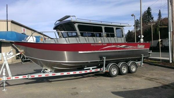 Raider 28' Off Shore outfitting