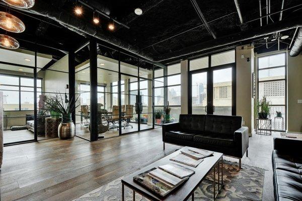 Amini & Conant's conference room and client waiting area.