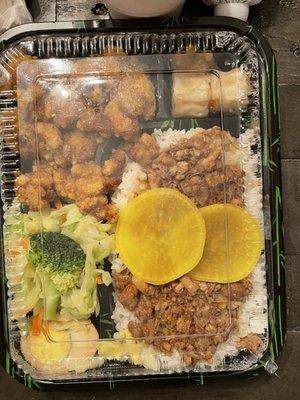 Popcorn chicken bento