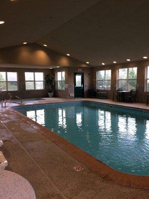 Pool and whirlpool hot tub